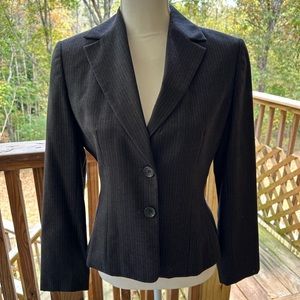 Women’s Classic Power Suit!